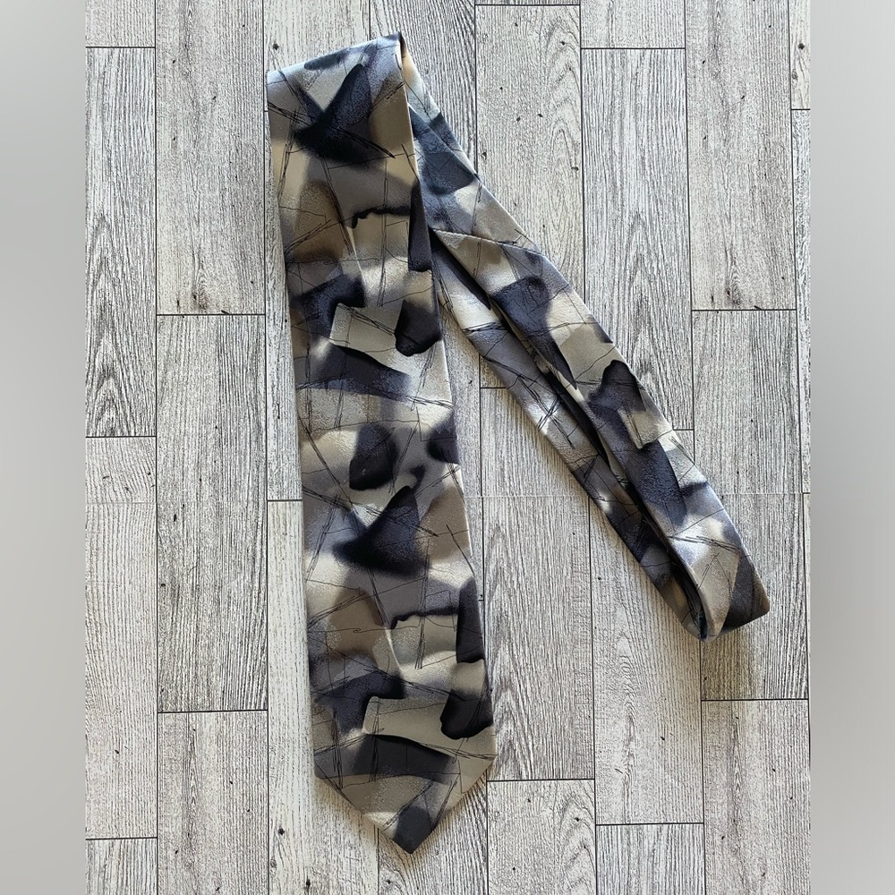 Jerry Garcia Neck Tie The Blue Iceberg Collection 54, Gray White Beige 61” Long